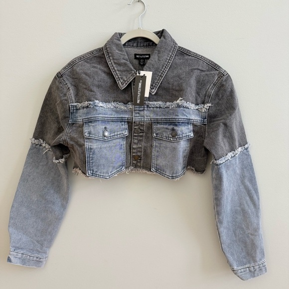 PrettyLittleThing Jackets & Blazers - Pretty Little Things Washed Gray Double-Layered Cropped Denim Jacket, size 6